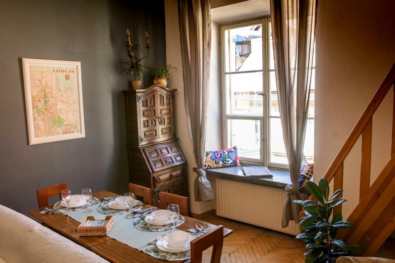 Old Town Folk Apartment Varsavia Esterno foto