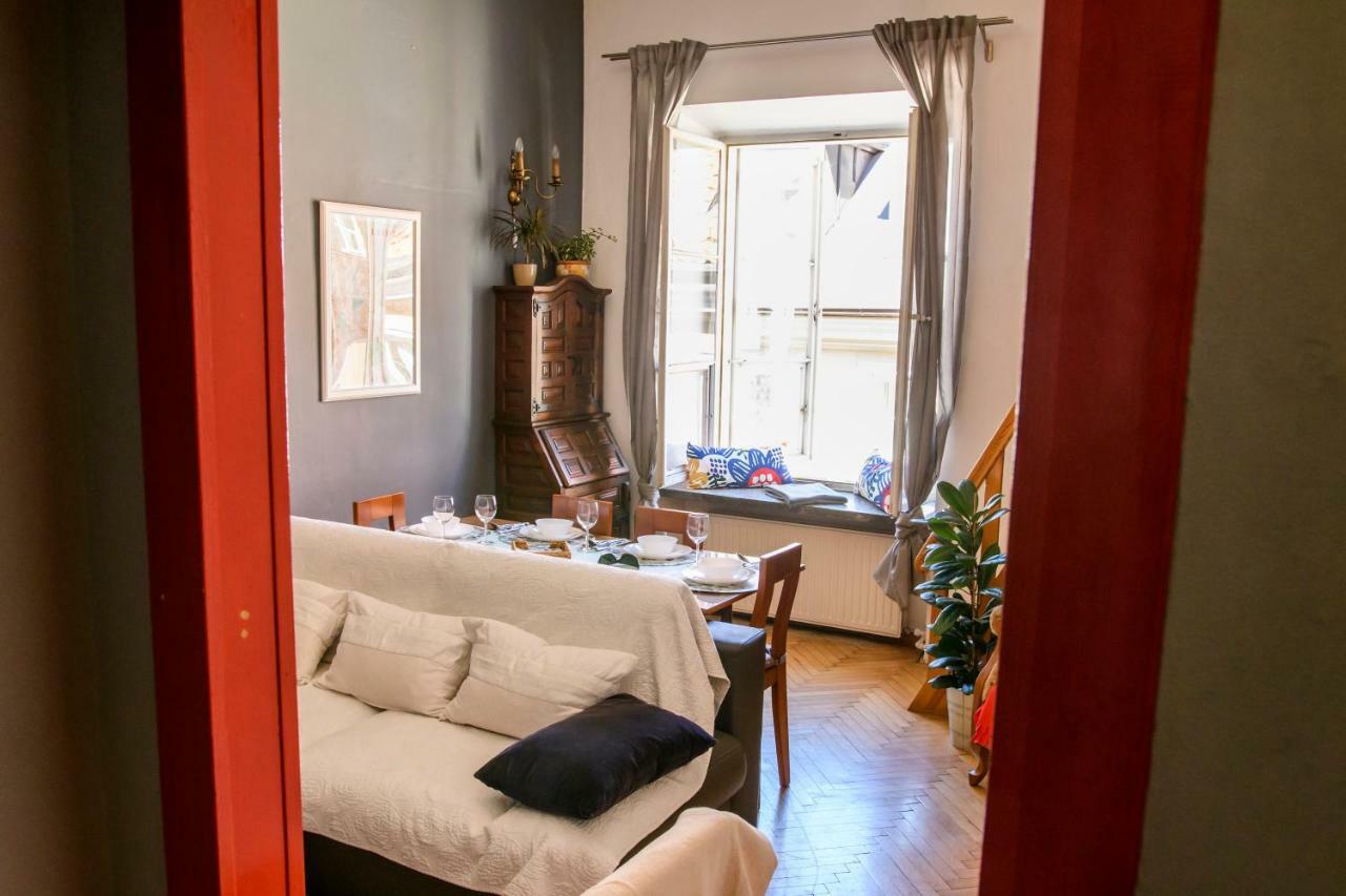 Old Town Folk Apartment Varsavia Esterno foto