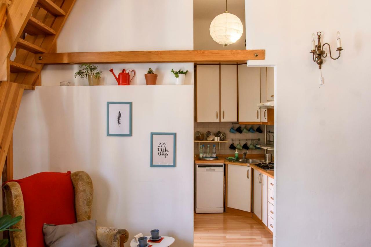 Old Town Folk Apartment Varsavia Esterno foto